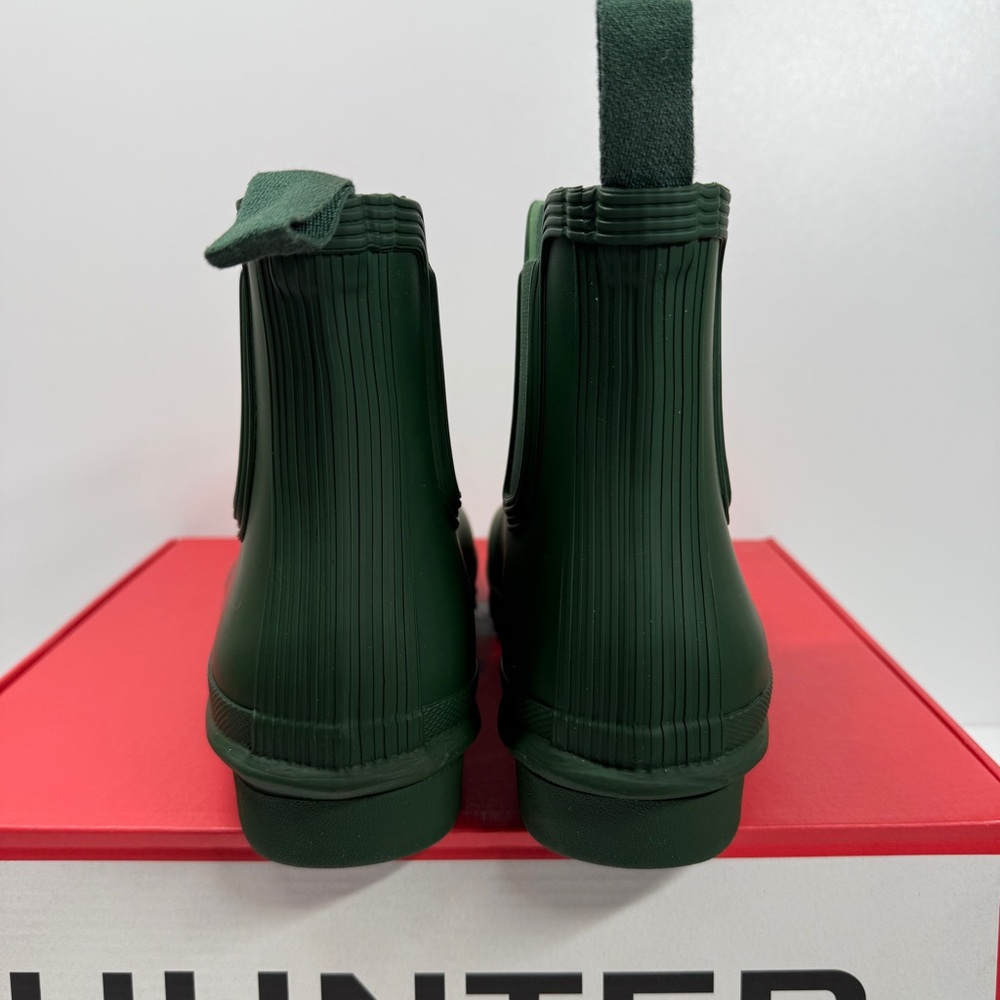 NIB• Women's Hunter Original Chelsea Green Boots Size: 10 - Picture 5 of 8